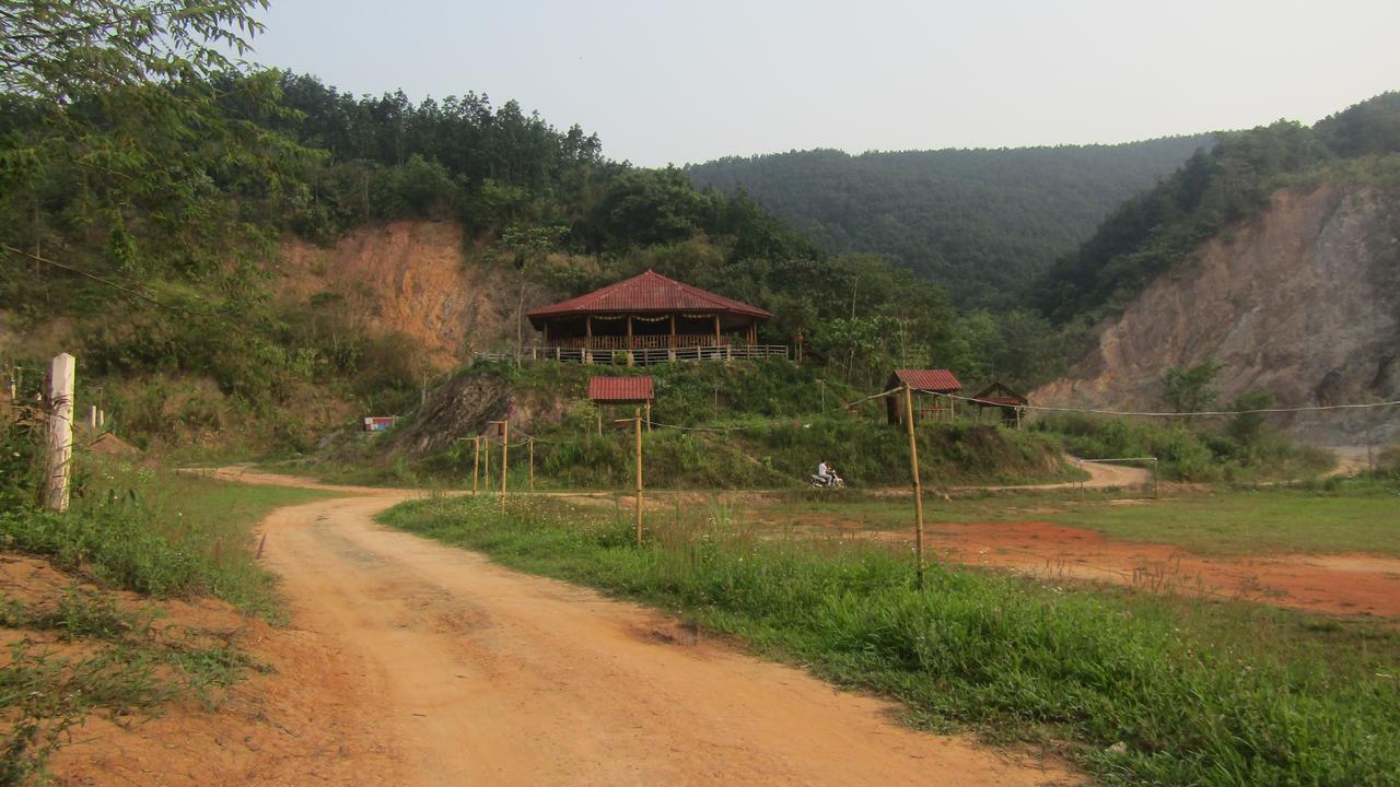 Chomdoy Bungalow & Restaurant Луанг Намта Екстериор снимка