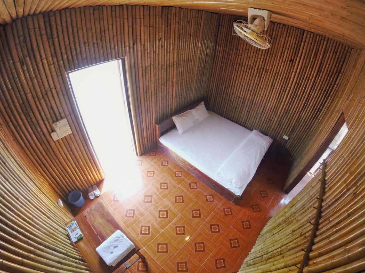Chomdoy Bungalow & Restaurant Луанг Намта Екстериор снимка